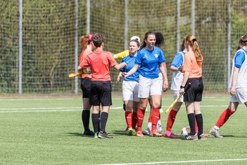 Bild 11 - wBJ SH-Pokalfinale  Holstein-Kiel - SV Viktoria : Ergebnis: 1:0